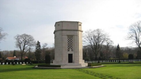 2018-10-27 00:00:00 - Herdenking op Flanders Fields in Waregem