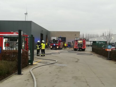2017-12-06 00:00:00 - Brand bij 't Veer in Menen