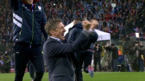 2021-12-17 00:00:00 - Afscheid van 'Mister Essevee': 20 jaar Francky Dury bij Zulte Waregem