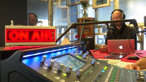 2021-03-26 00:00:00 - Radio vanuit theater Malpertuis