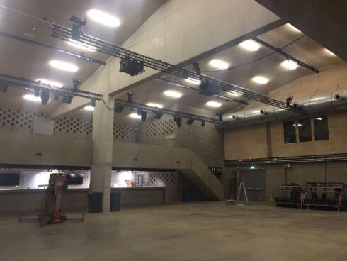 2017-09-01 00:00:00 - Fuifzaal opent in Kortrijk