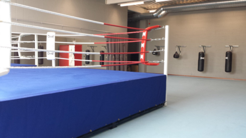 2016-08-26 00:00:00 - Gevechtsportclubs hebben nieuw onderkomen in Poperinge
