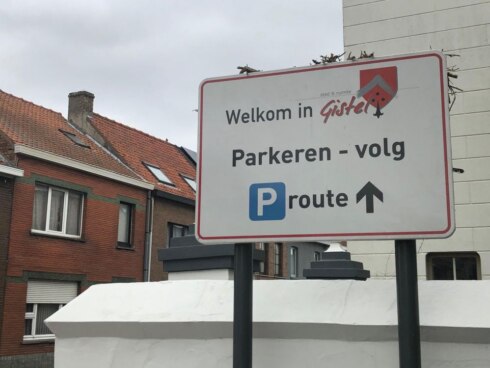 2019-09-11 00:00:00 - Gistel pakt overtreders blauwe zone aan