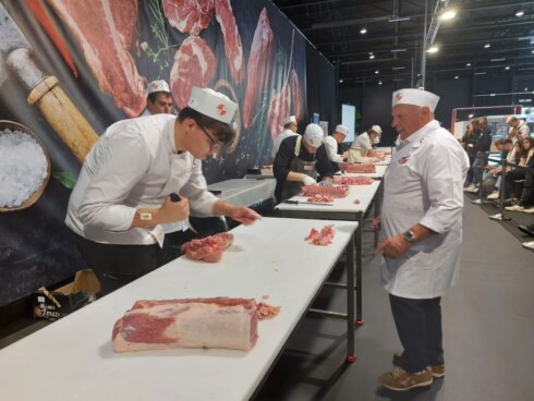 2023-09-25 00:00:00 - Slagers in spe strijden om 'Het Gouden Mes'