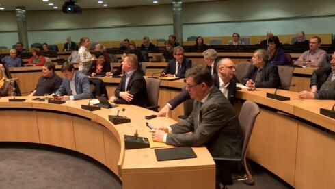 2020-03-11 00:00:00 - Gouverneur verbiedt alle grote indoorevenementen