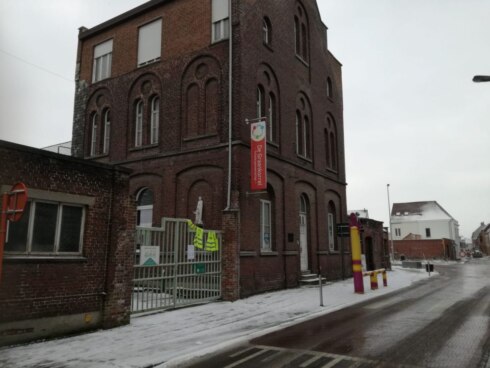 2021-02-08 00:00:00 - School De Graankorrel Wervik sluit alle vestigingen