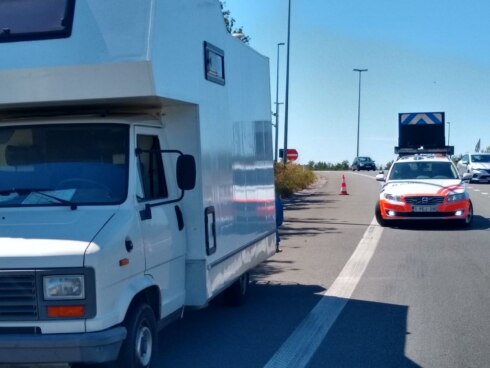 2020-08-05 00:00:00 - Politie controleert op verplichte terugkeerformulieren aan grens