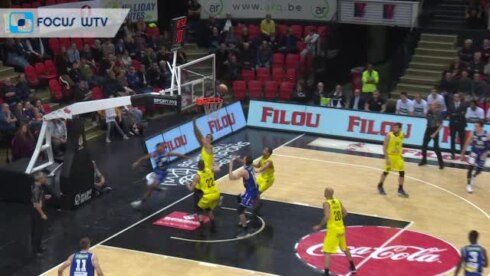 2018-11-04 00:00:00 - Basketbal: Oostende wint moeizaam van Aalst