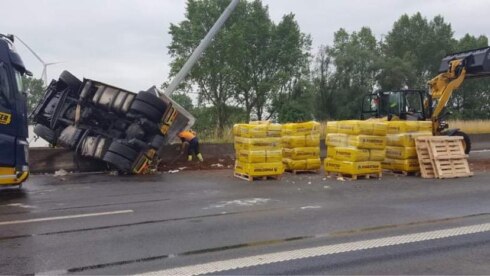 2021-07-10 00:00:00 - Dodelijk ongeval in Harelbeke, bestuurders op de vlucht