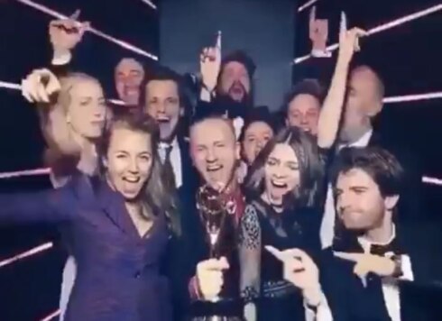 2018-11-20 00:00:00 - Jens Dendoncker wint Emmy met 'Hoe zal ik het zeggen?'