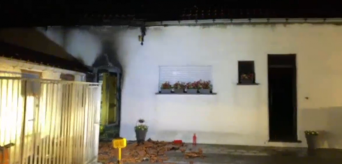 2020-06-17 00:00:00 - Huis in Hollebeke onbewoonbaar na brand