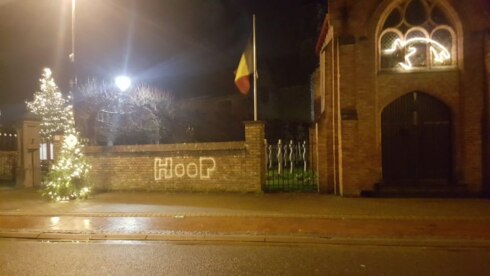 2020-12-28 00:00:00 - 'Hoop': Dudzele in de ban van mysterie