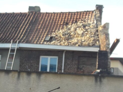 2019-07-09 00:00:00 - "Er liggen wat stenen op je dak"