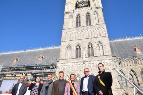 2022-03-19 00:00:00 - Gerestaureerd Belfort Ieper officieel geopend