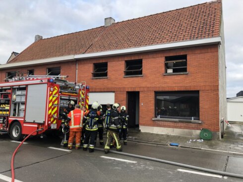 2018-12-24 00:00:00 - Bejaarde man komt om bij brand in Waregem