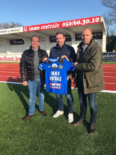 2018-11-25 00:00:00 - Staelens wint eerste wedstrijd met Knokke