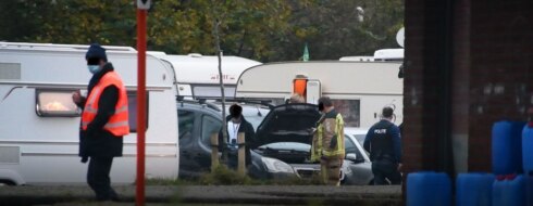 2021-12-13 00:00:00 - Vijf overvallers opgepakt bij inval op woonwagenpark