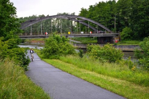 2019-07-08 00:00:00 - Meer dan 4 miljoen euro voor meer fietscomfort op jaagpaden in West-Vlaanderen