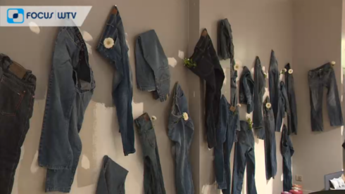 2019-11-07 00:00:00 - Laat je oude jeans 'hacken'