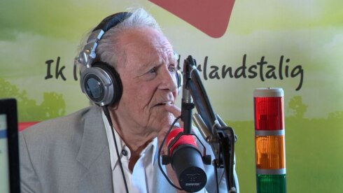 2019-04-26 00:00:00 - Zanger Jimmy Frey viert 80ste verjaardag