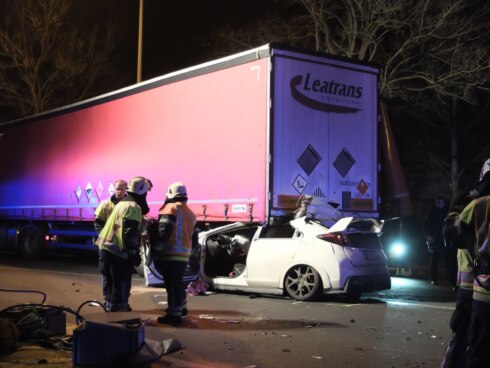 2016-12-12 00:00:00 - Dodelijk ongeval met vrachtwagen in Veurne