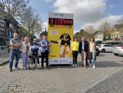 2023-05-25 00:00:00 - Izegem telt met klok af naar BK Wielrennen