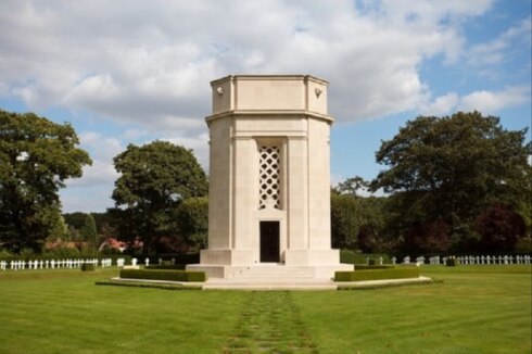 2019-04-18 00:00:00 - Google vereeuwigt Amerikaanse begraafplaats Waregem