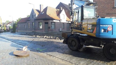 2017-09-19 00:00:00 - Kasseien verdwijnen in Kemmel