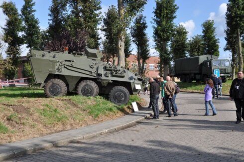 2023-02-08 00:00:00 - Klachten over lawaaierige tanks aan Ieperse legerkazerne