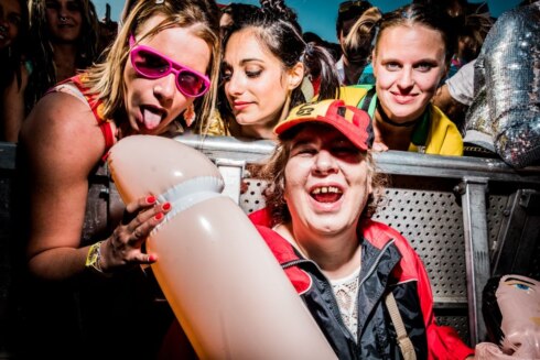 2019-08-22 00:00:00 - Meldpunt voor seksuele intimidatie op Kamping Kitschclub