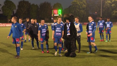 2018-05-06 00:00:00 - FC Knokke blaast titelstrijd nieuw leven in