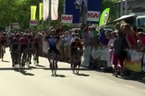 2016-08-23 00:00:00 - De Decker wint Omloop van de Grensstreek