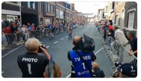 2019-09-10 00:00:00 - Arjen Livyns wint Desselgem Koerse