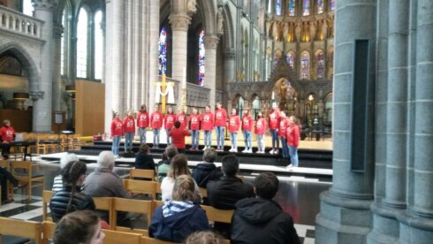 2018-04-30 00:00:00 - 400 koorzangers te horen in Ieperse kathedraal