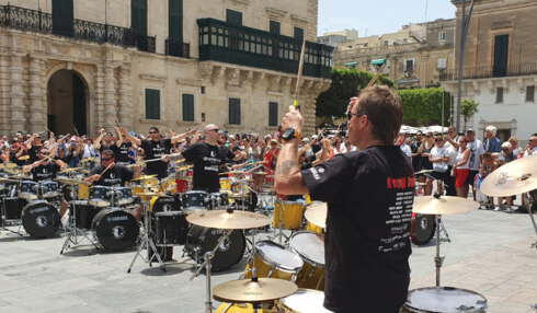 2019-06-15 00:00:00 - Kortrijk Drumt opent festival in Malta
