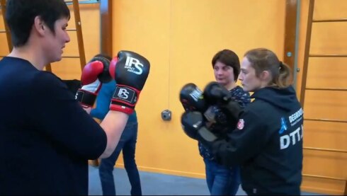 2017-11-14 00:00:00 - Landbouwsters tonen hun "vrouwkracht"