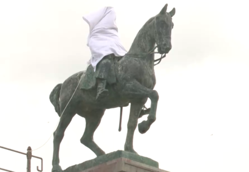 2023-07-02 00:00:00 - Festival Dansand viert Congolese feestdag naast standbeeld van Leopold II