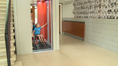 2016-09-02 00:00:00 - Kleuter krijgt lift van school