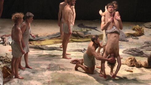 2022-02-06 00:00:00 - Geen woorden voor: Medea, theater zonder tekst of muziek, in première in Tielt