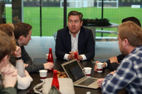 2023-01-02 00:00:00 - 'Schwung was eruit": Club-manager Mannaert over Hoefkens