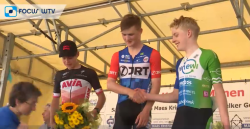 2022-07-11 00:00:00 - Brit wint wielerklassieker Menen-Kemmel-Menen