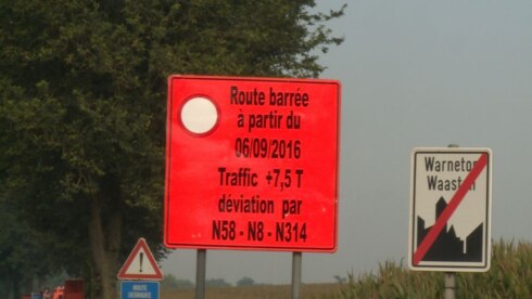 2016-09-21 00:00:00 - Oplopende burenruzie tussen Komen en Mesen