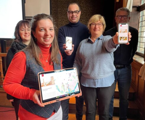 2023-03-08 00:00:00 - App leidt toeristen en wandelaars door Brugge