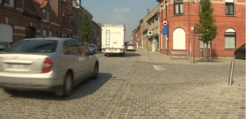 2016-09-22 00:00:00 - Mesen bant zwaar verkeer uit centrum
