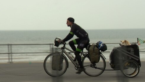 2017-09-05 00:00:00 - Man fietst 2.000 km voor goed doel