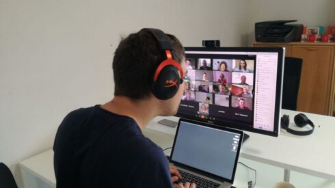 2020-04-30 00:00:00 - Ondernemers onderhouden hun netwerken online