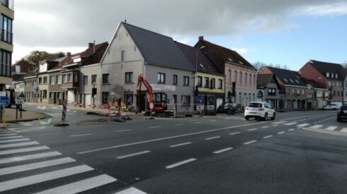 2017-11-06 00:00:00 - Centrum Oostrozebeke wordt veiliger en groener