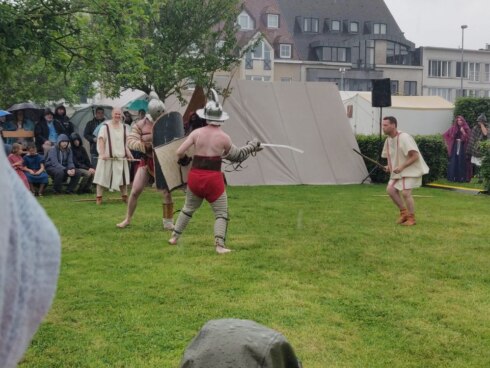 2022-06-05 00:00:00 - Gladiatoren vechten in Oudenburg