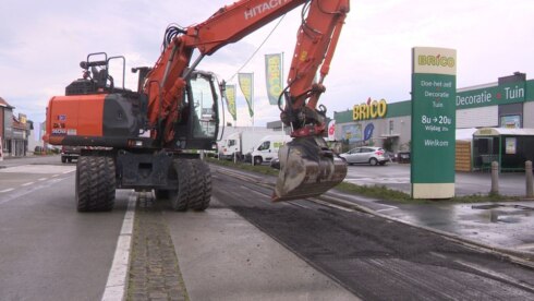 2019-08-12 00:00:00 - Parkeerstrook Brugsesteenweg in Roeselare wordt busbaan