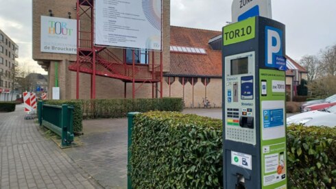 2023-02-28 00:00:00 - Parkeerautomaten verdwijnen: geen betalend parkeren meer in Torhout